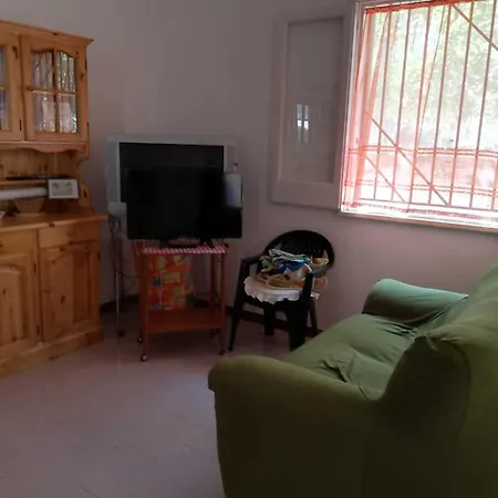 Holiday home Marisol Con Posto Auto E Ampio Giardino San Pietro in Bevagna