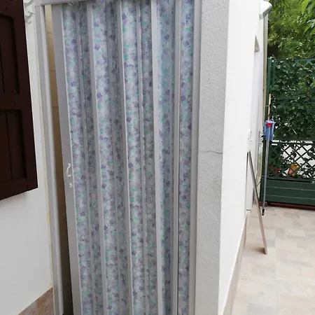 Marisol Con Posto Auto E Ampio Giardino Casa vacanze