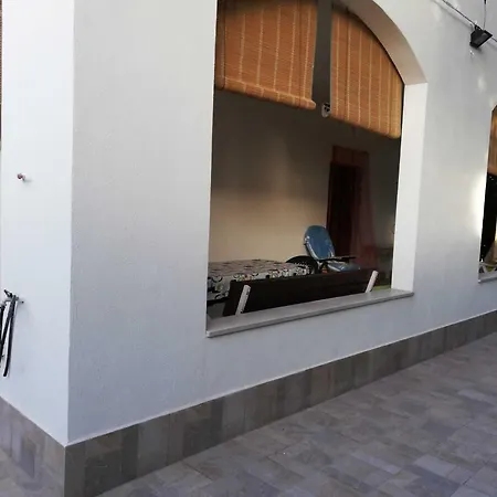 Feriehus Marisol Con Posto Auto E Ampio Giardino